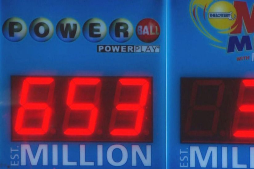 今晚的 Powerball 开奖将是该游戏第八大奖金。